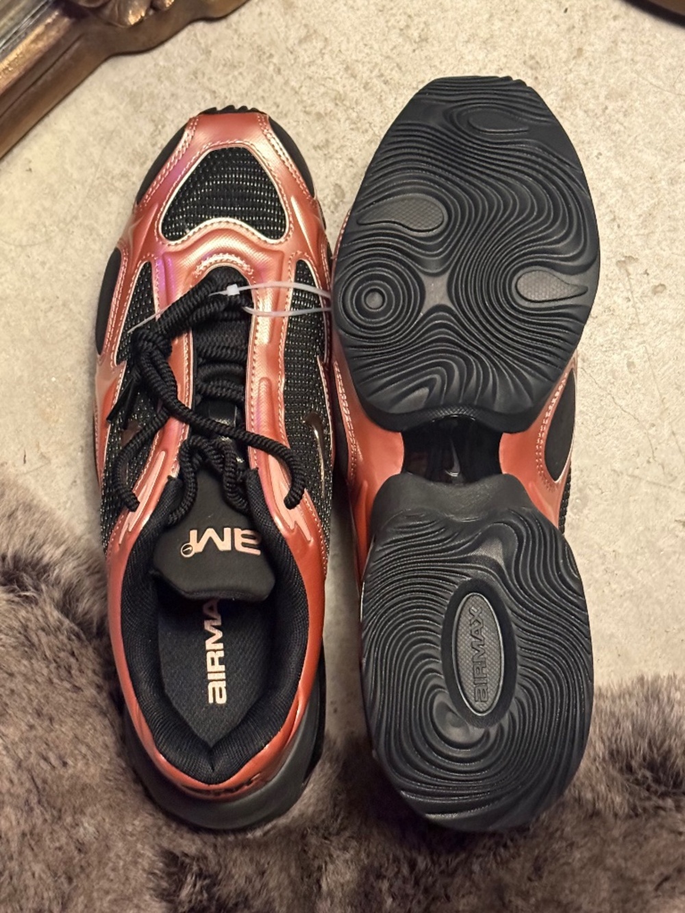 Nike Air Max Muse - Rose Gold + Black - NWOB - US Women's Size 8 - Picture 12 of 13
